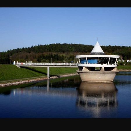 Neues-Ferienhaus-Am-Schoenen-Ferienpark-Twistesee-Naehe-Bad-Arolsen バート・アロルゼン エクステリア 写真