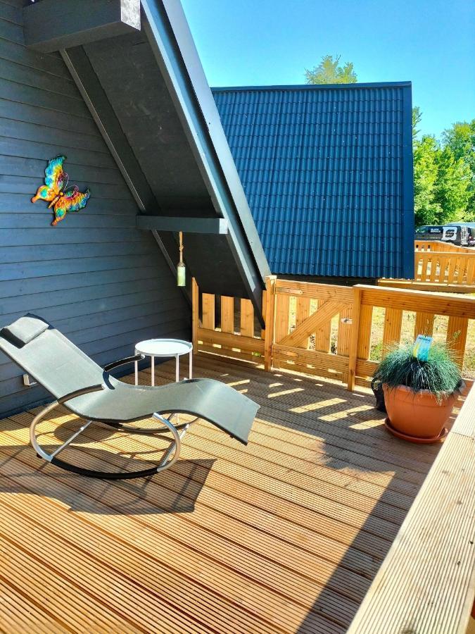 Neues-Ferienhaus-Am-Schoenen-Ferienpark-Twistesee-Naehe-Bad-Arolsen バート・アロルゼン エクステリア 写真