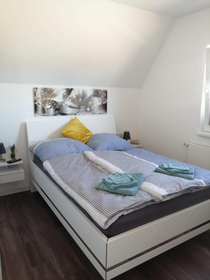 Neues-Ferienhaus-Am-Schoenen-Ferienpark-Twistesee-Naehe-Bad-Arolsen バート・アロルゼン エクステリア 写真